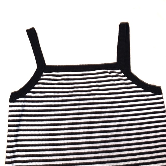 🌺 3/$15 🌺 Stripe Tank Top - Picture 4 of 6